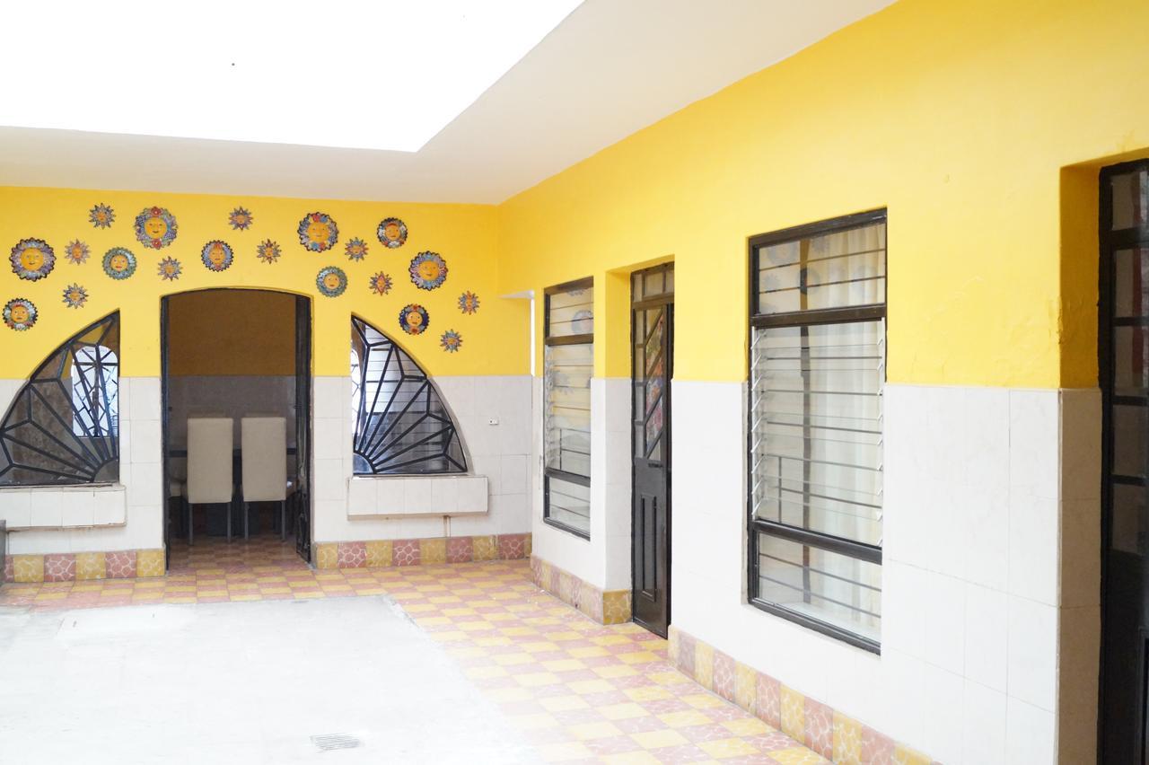 Casa De Los Soles B&B Hostal Tlaquepaque Esterno foto